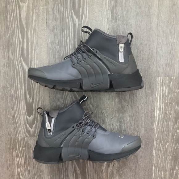 Nike Air Presto Mid Utility Women's 11 Men's 9.5 - Picture 2 of 7